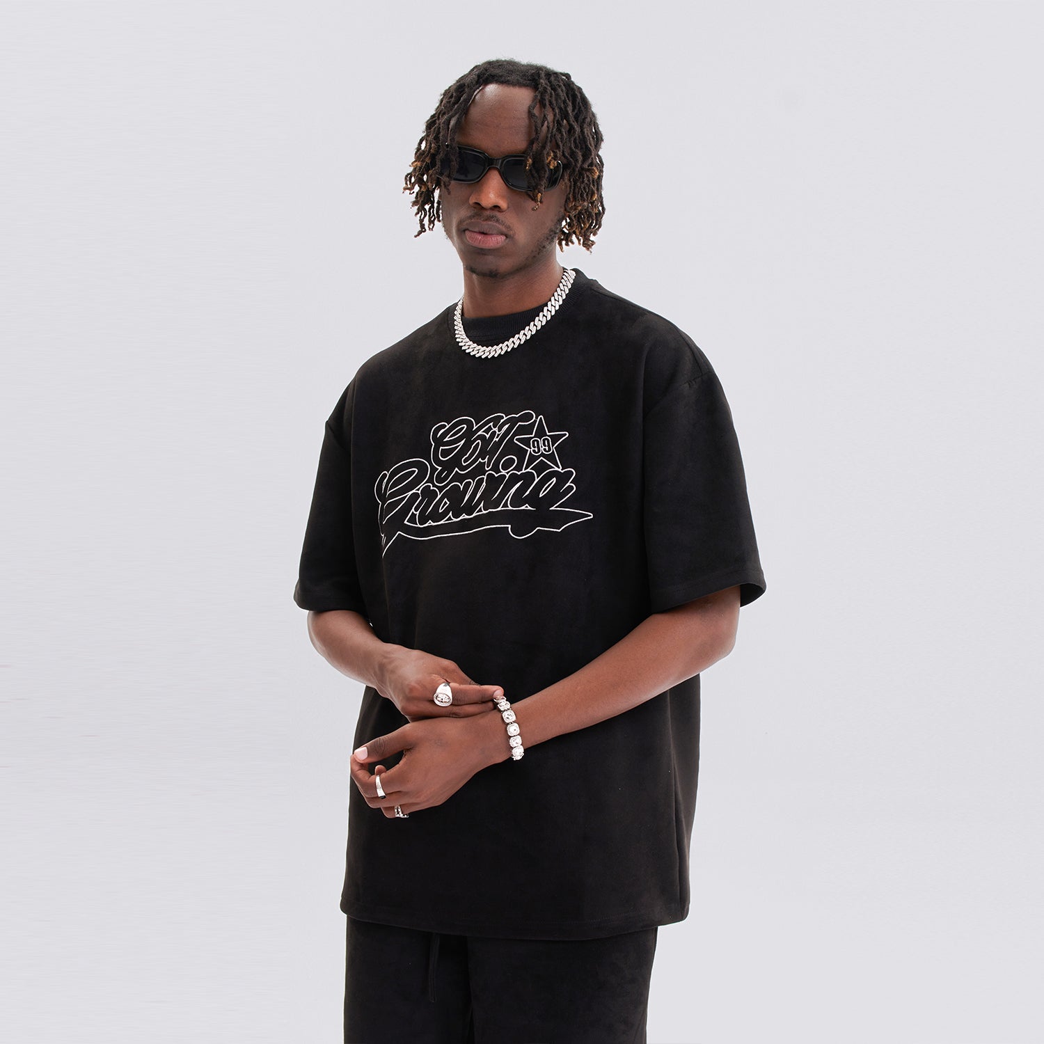 Growing Star Suede Graphic Tee - Black