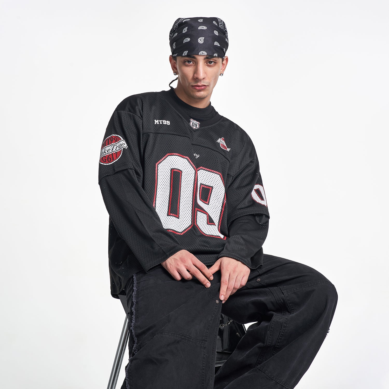 MT99 09 Long Sleeve Football Jersey Black front model